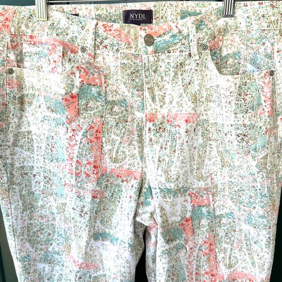NYDJ Marilyn Straight Cropped Jean Sz 16 "Paisley Impressions" Lift Tuck Summer - Picture 2 of 8